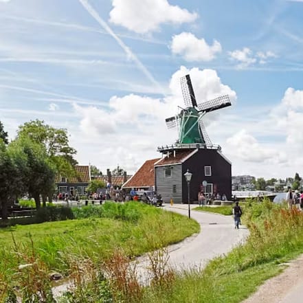 Zaanse Schans Windmills: Half-Day Guided Tour + Transport – Recently Added Experiences OHHE.com Special Offers, Deals & Discounts