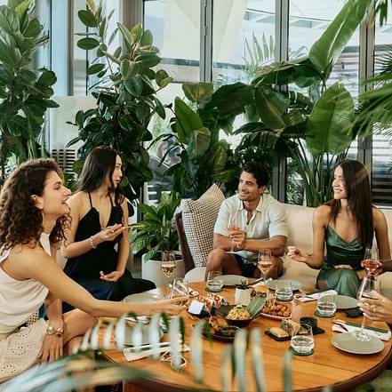 Lunch in the Sky – 3 course set menu – Brunches OHHE.com Special Offers, Deals & Discounts