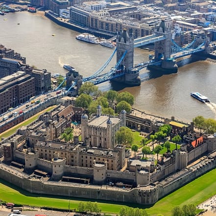 The Tower of London & See 30+ London Top Sights – Sightseeing and Tours OHHE.com Special Offers, Deals & Discounts