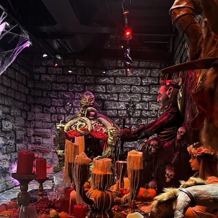 Legendarium Fantastic Museum – Museums OHHE.com Special Offers, Deals & Discounts
