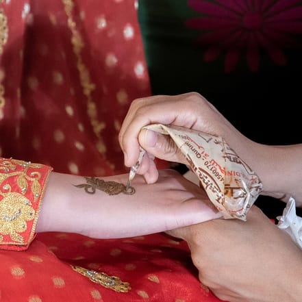 Henna Experience in Khasab – Must-see attractions OHHE.com Special Offers, Deals & Discounts