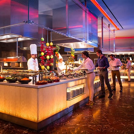 Saffron Dinner Buffet at Atlantis the Palm – Brunches OHHE.com Special Offers, Deals & Discounts