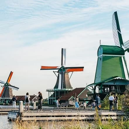 Zaanse Schans, Edam, Volendam & Marken: Half-Day Guided Tour – Sightseeing and Tours OHHE.com Special Offers, Deals & Discounts